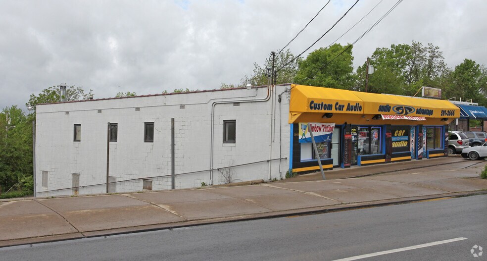 5543 Colerain Ave, Cincinnati, OH à louer - Photo de l’immeuble – Image 3 sur 3