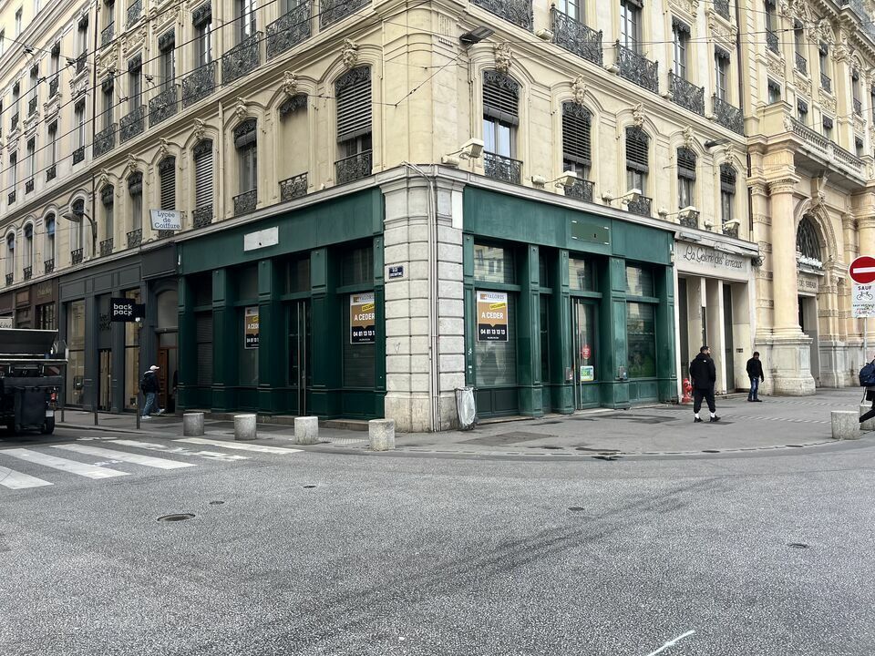 Local commercial dans Lyon à louer Photo de l’immeuble– Image 1 sur 12