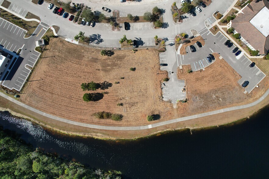 Berglund Ln, Melbourne, FL à vendre - Aérien – Image 2 sur 5