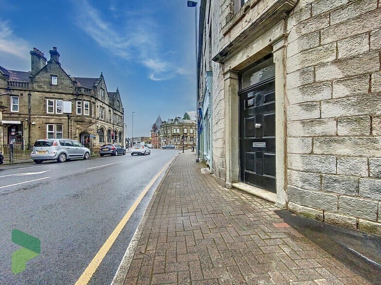 3-7 Bolton Rd, Darwen à louer - Photo de l’immeuble – Image 3 sur 27