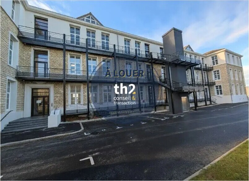 Bureau dans Bretteville-sur-Odon à louer - Photo de l’immeuble – Image 3 sur 4