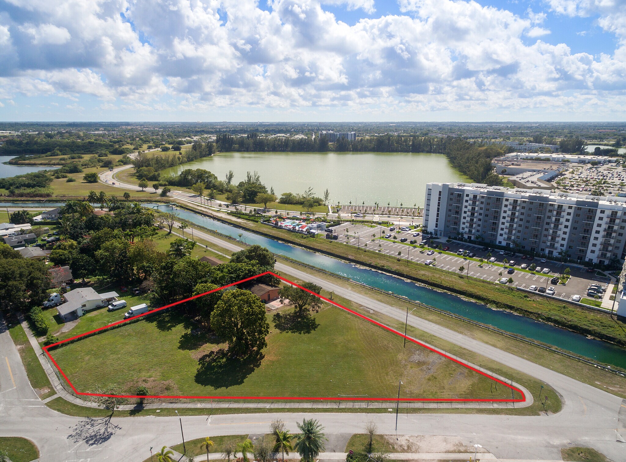 27000 SW 145th Avenue Rd, Naranja, FL à vendre Photo principale– Image 1 sur 7