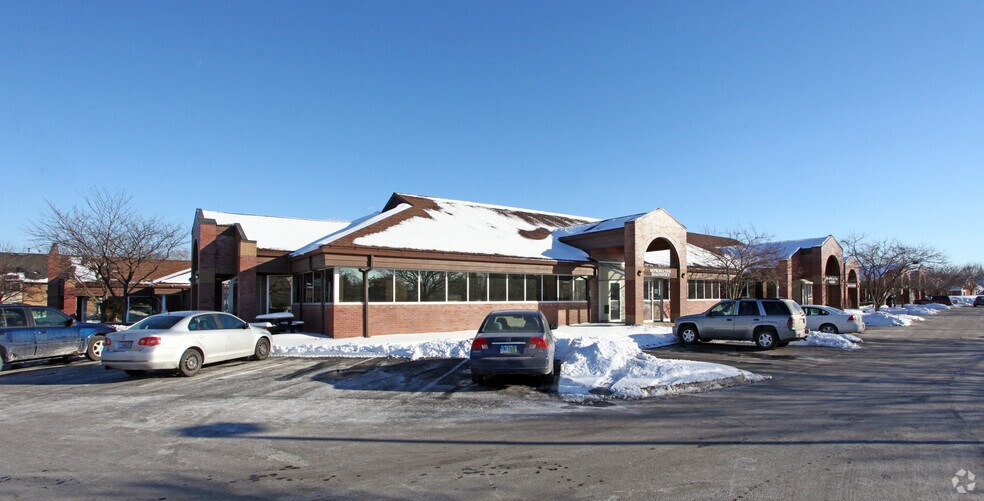 4830 Knightsbridge Blvd, Columbus, OH à louer - Photo de l’immeuble – Image 2 sur 19
