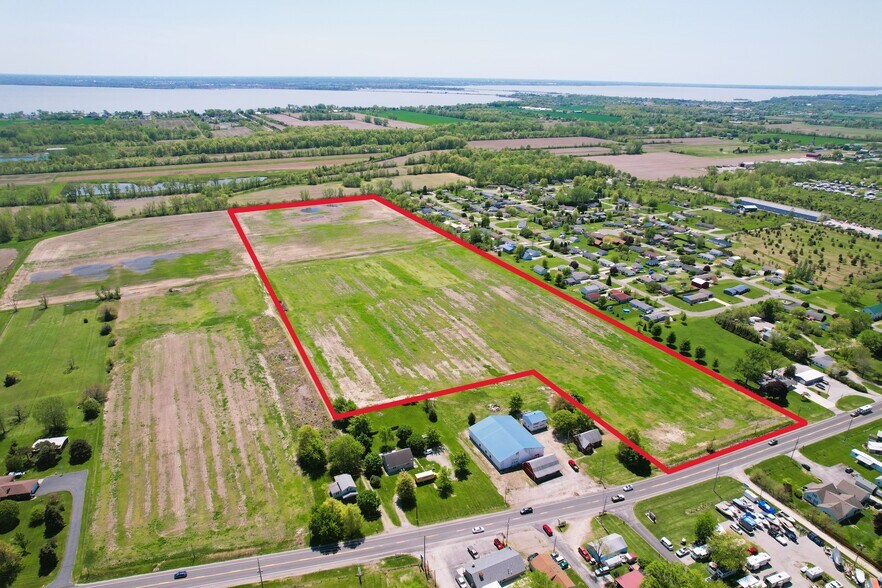 7522 East Harbor Rd, Lakeside Marblehead, OH à vendre - Photo de l’immeuble – Image 3 sur 16