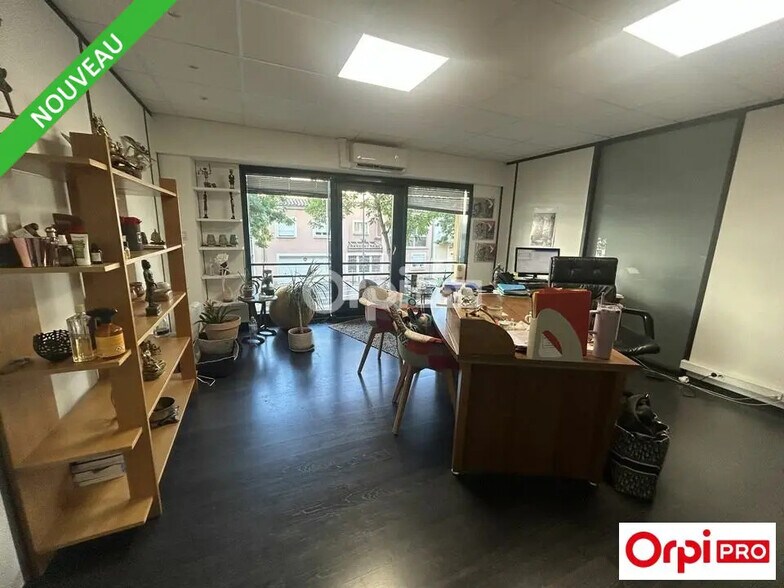 Bureau dans Valence à vendre - Photo de l’immeuble – Image 2 sur 2