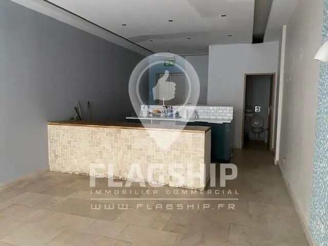 Plus de détails pour Local commercial à louer