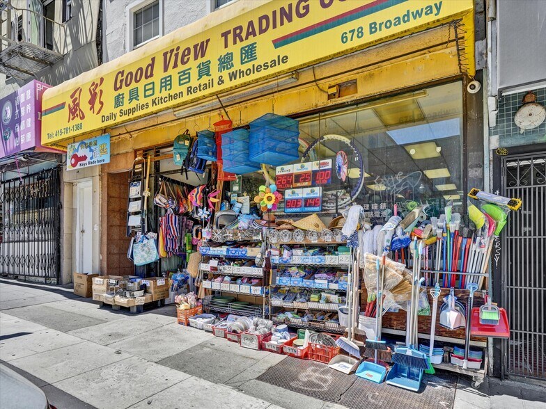 678 Broadway, San Francisco, CA à vendre - Photo de l’immeuble – Image 2 sur 10