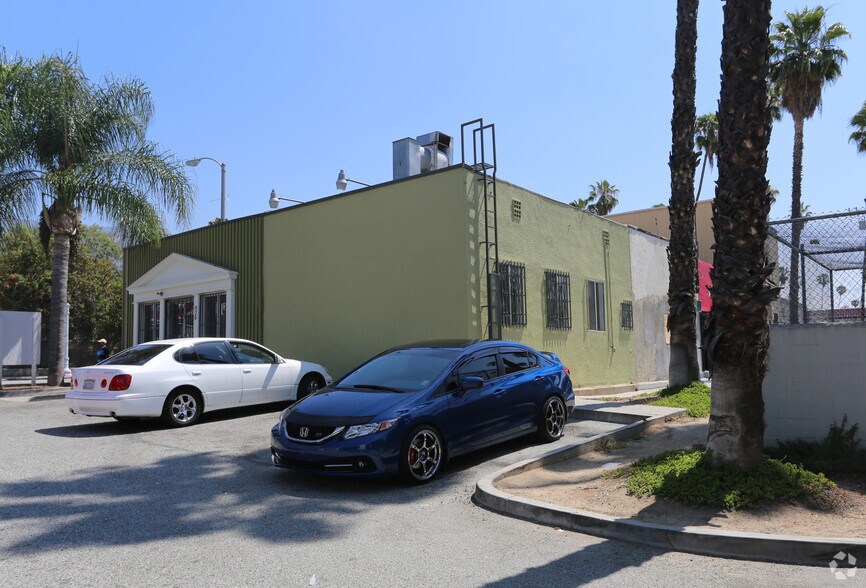 920 E Washington Blvd, Pasadena, CA à vendre - Photo de l’immeuble – Image 2 sur 8