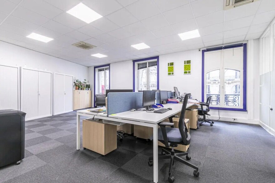 Bureau dans Paris à louer - Photo de l’immeuble – Image 2 sur 14