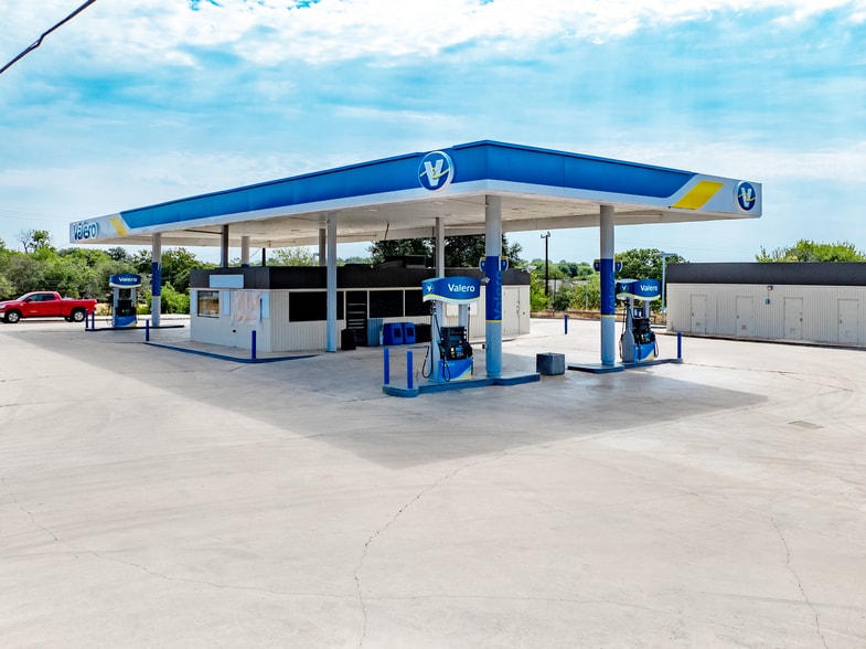 Valero, San Antonio, TX à vendre - Photo de l’immeuble – Image 1 sur 5