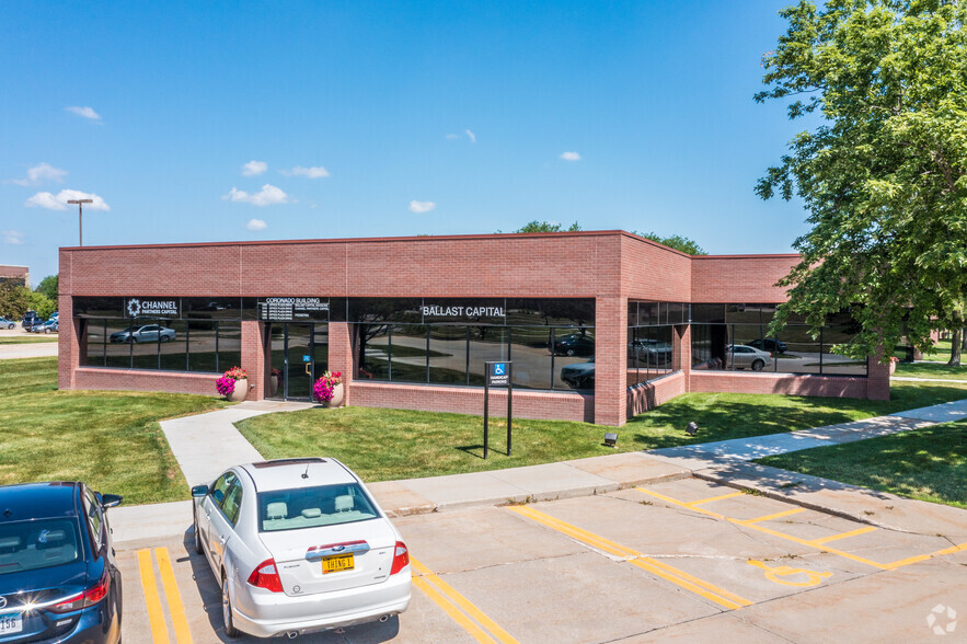 1200-1280 Office Plaza Dr, West Des Moines, IA à louer - Photo de l’immeuble – Image 3 sur 5