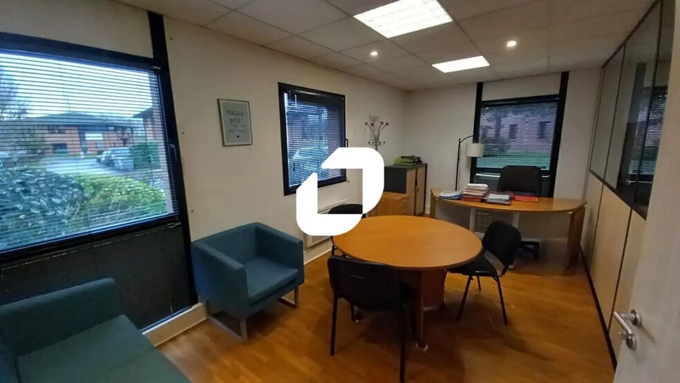 Bureau dans Lezennes à vendre - Photo de l’immeuble – Image 3 sur 9