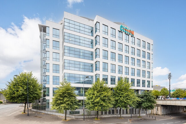 Plus de détails pour 10 Avenue Du Stade De France, Saint-Denis - Bureau à louer