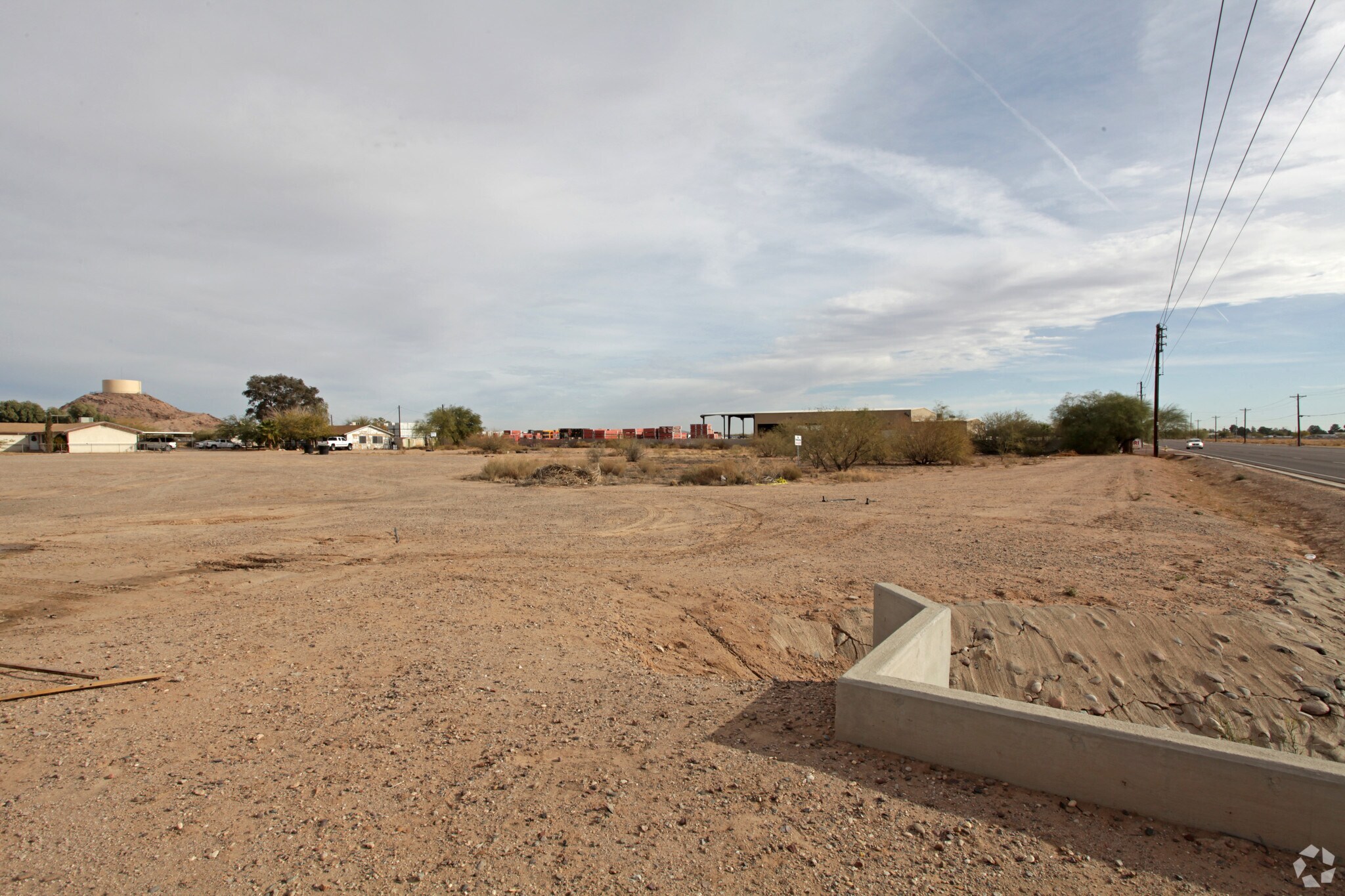 984 W Cottonwood Ln, Casa Grande, AZ à vendre Photo principale– Image 1 sur 4