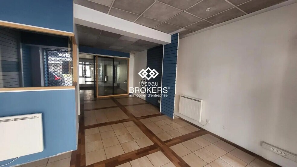 Local commercial dans Le Havre à louer - Photo de l’immeuble – Image 2 sur 2
