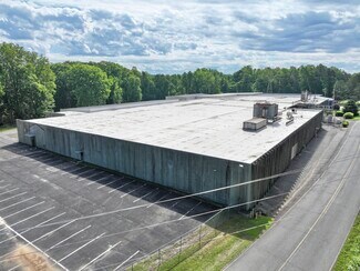 Plus de détails pour 100 Saxony Dr, Lowell, NC - Industriel/Logistique à louer