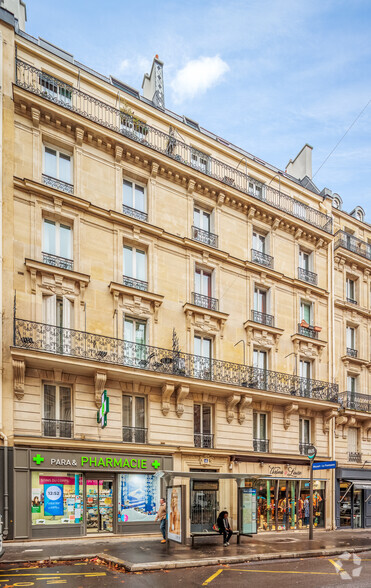 Bureau dans Paris à louer - Photo de l’immeuble – Image 3 sur 3