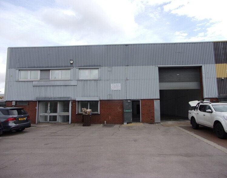 Thurrock Park Way, Tilbury à vendre - Photo de l’immeuble – Image 3 sur 3