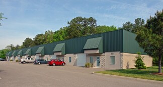 Plus de détails pour 541 Central Dr, Virginia Beach, VA - Local d'activités à louer