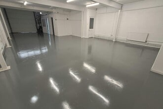 Progress Way, Croydon à louer Photo intérieure– Image 1 sur 4