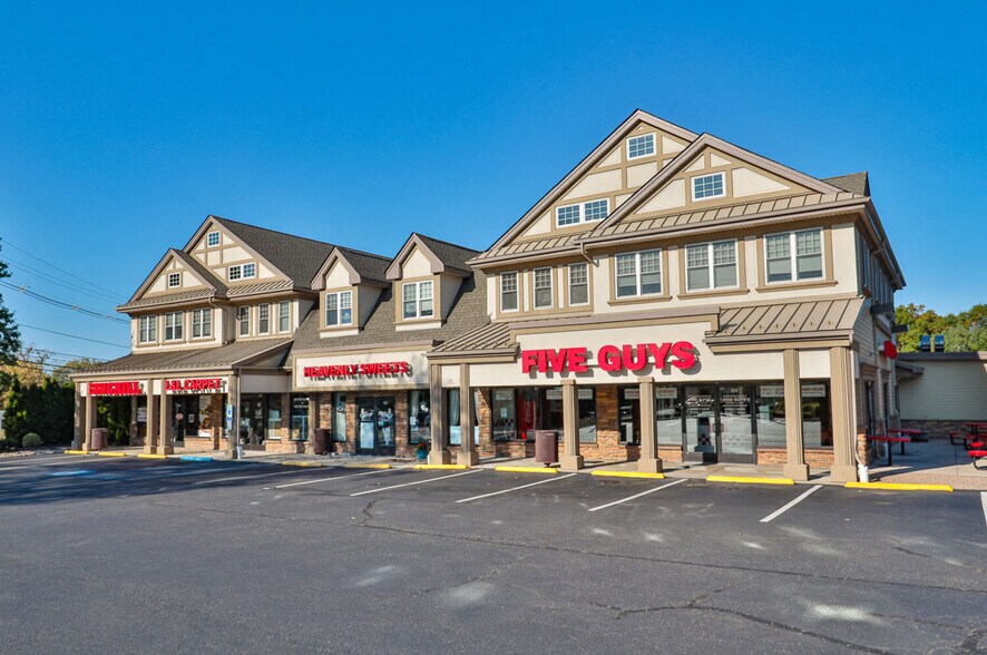 415 Route 206, Hillsborough, NJ à louer - Photo de l’immeuble – Image 3 sur 11