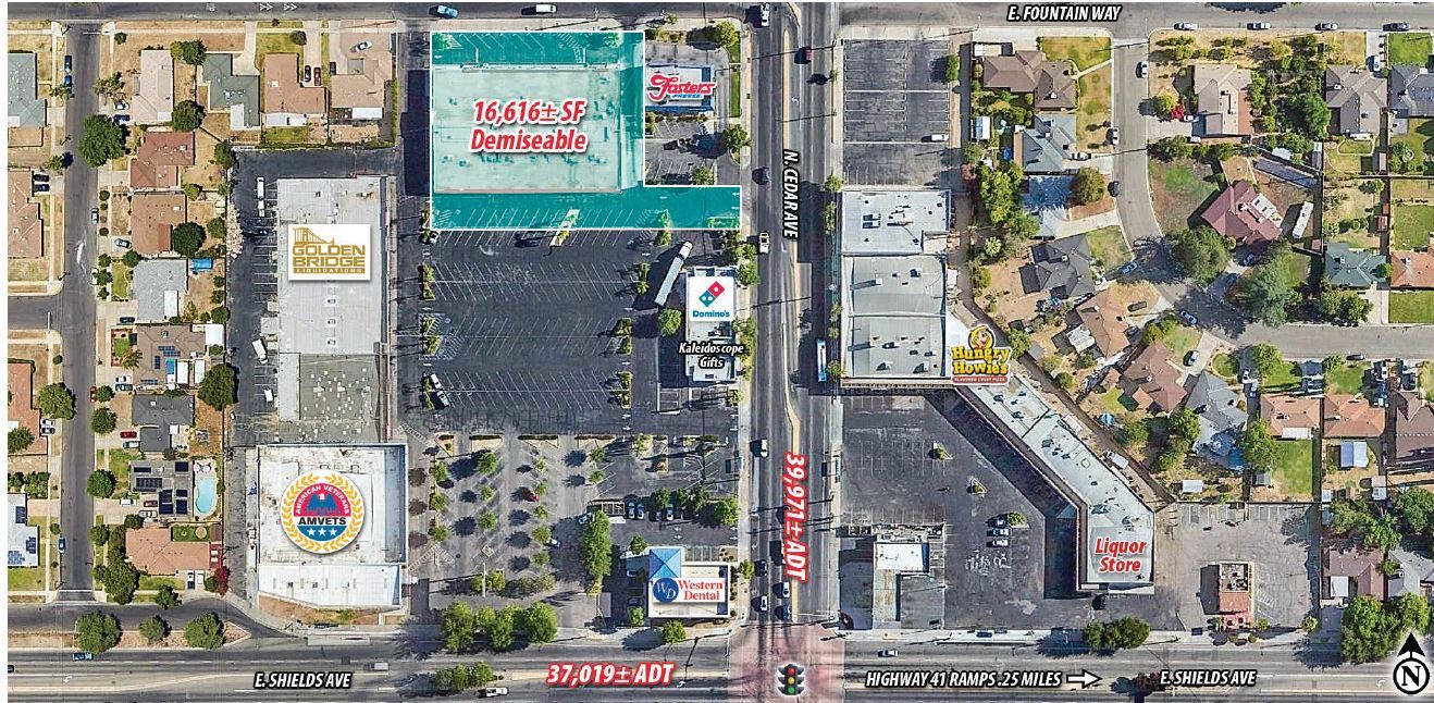 3231-3359 N Cedar Ave, Fresno, CA à louer Photo de l’immeuble– Image 1 sur 4