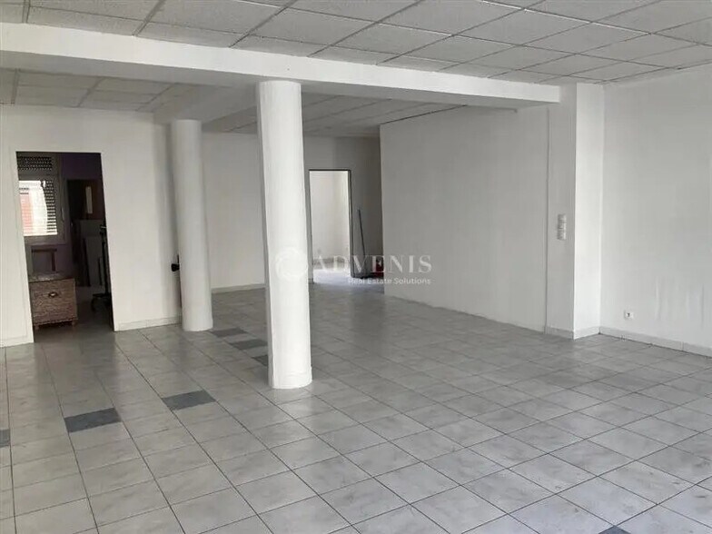 Bureau dans Blois à vendre - Photo de l’immeuble – Image 3 sur 5