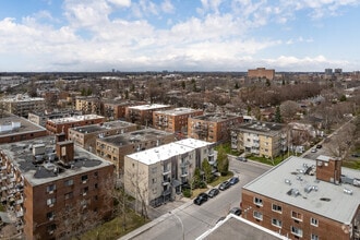 11730-11740 Rue Saint-Évariste, Montréal, QC - VUE AÉRIENNE  vue de carte