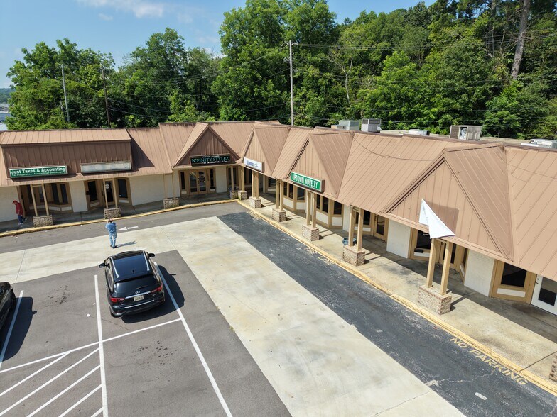 1200 Center Point Pky, Birmingham, AL à louer - Photo de l’immeuble – Image 3 sur 15