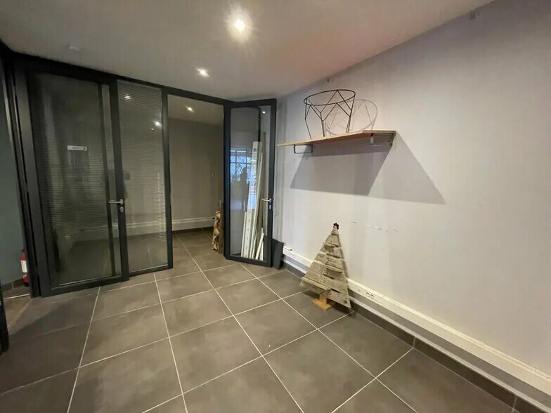 21 Grande Rue, Grézieu-la-Varenne à vendre - Photo de l’immeuble – Image 3 sur 4