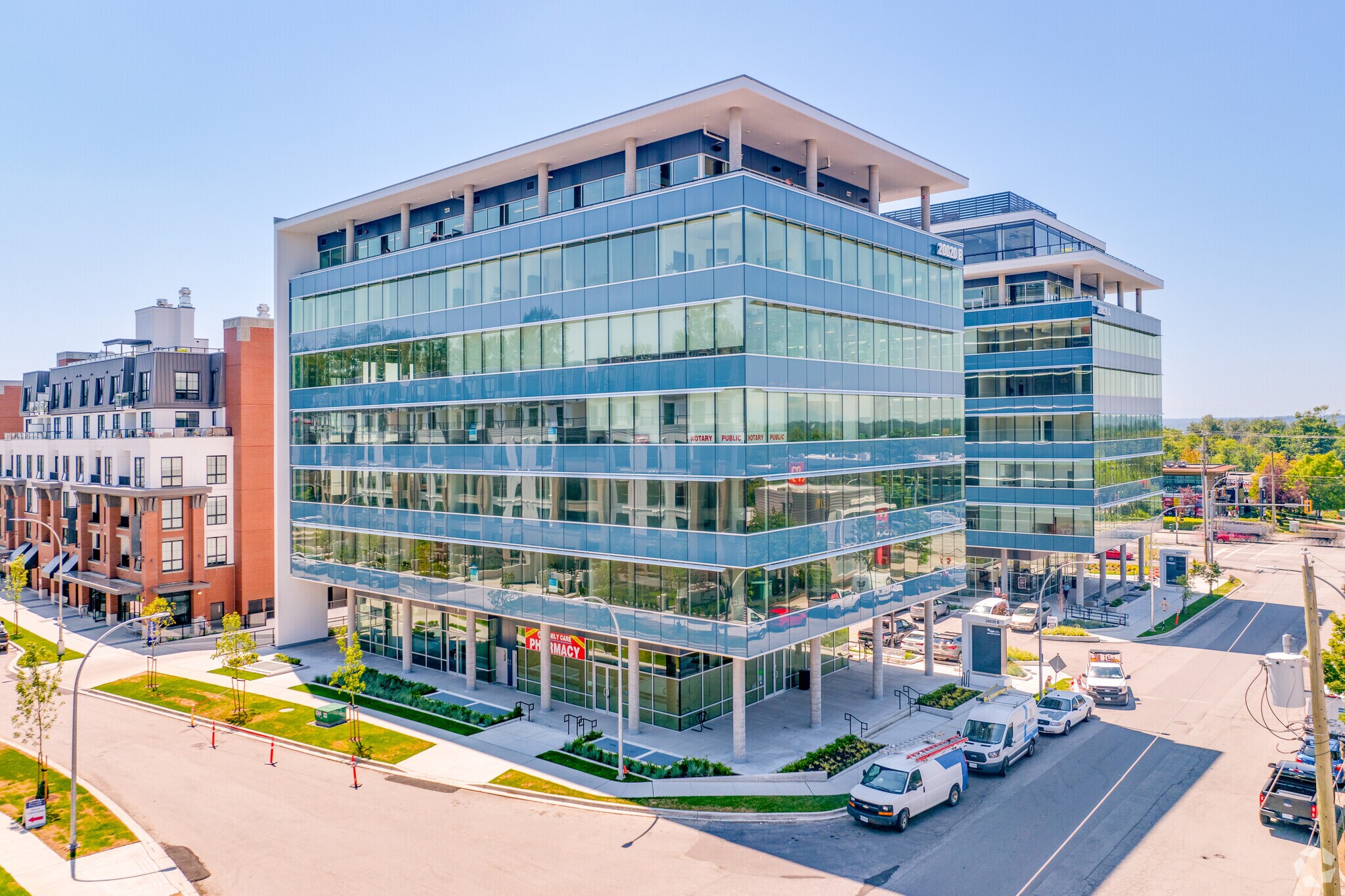 20020B 84 Av, Langley, BC à louer Photo de l’immeuble– Image 1 sur 13