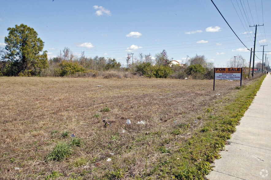 State Road 54, New Port Richey, FL à louer - Photo de l’immeuble – Image 2 sur 10