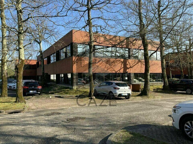 Bureau dans Mérignac à louer - Photo de l’immeuble – Image 2 sur 2