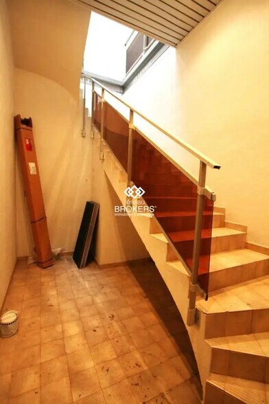 105 Chemin De Laumone Vielle, Aubagne à louer - Photo de l’immeuble – Image 2 sur 8