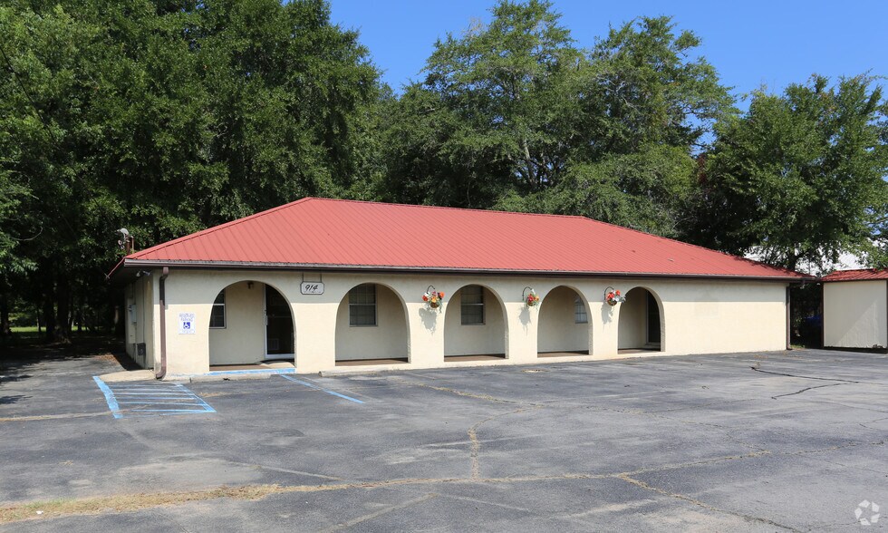 914 N Ferdon Blvd, Crestview, FL à vendre - Photo de l’immeuble – Image 1 sur 9