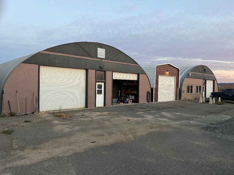 35260 Bayless Rd, Wildomar, CA à louer - Photo de l’immeuble – Image 2 sur 6