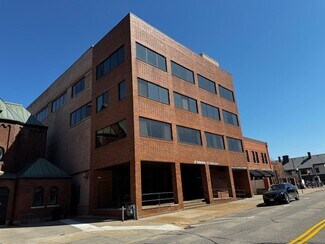 Plus de détails pour 210 McClellan St, Wausau, WI - Bureau à louer