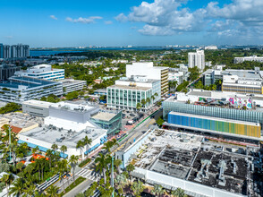 1674 Meridian Ave, Miami Beach, FL - VUE AÉRIENNE  vue de carte