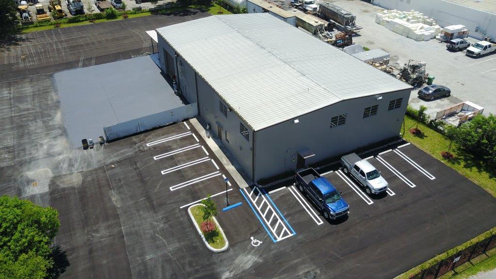 11913 NW 99th Ave, Hialeah Gardens, FL à louer Photo de l’immeuble– Image 1 sur 5