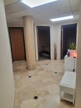 4150 W Peoria Ave, Phoenix, AZ à louer Photo intérieure– Image 1 sur 23
