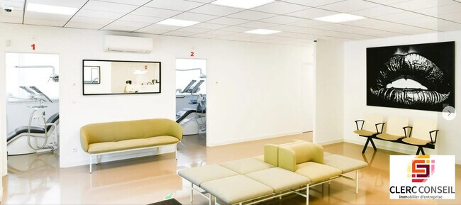 Plus de détails pour Bureau à louer