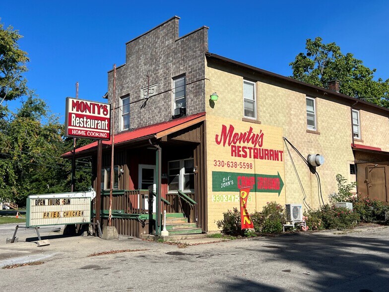 1241 Greenville Rd, Cortland, OH à vendre - Photo de l’immeuble – Image 2 sur 6