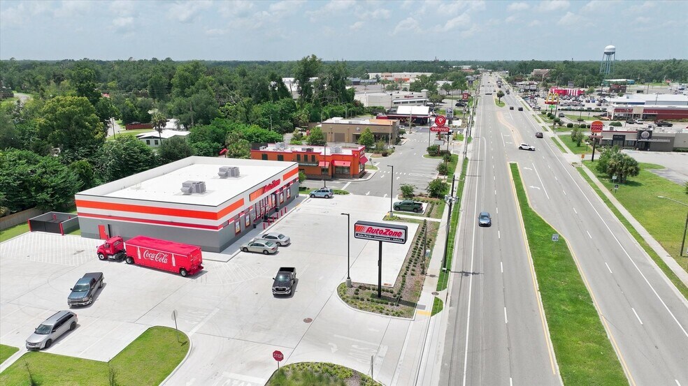 2161 S Byron Butler Pky, Perry, FL à louer - Photo de l’immeuble – Image 2 sur 29