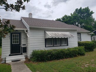 Plus de détails pour 187 Avenue D NW, Winter Haven, FL - Bureau/Local commercial à louer