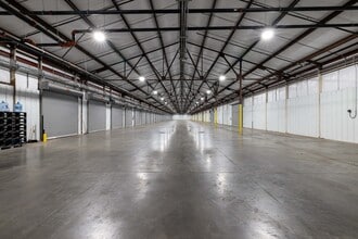 1100 Newark Tpke, Kearny, NJ à louer Photo intérieure– Image 2 sur 2