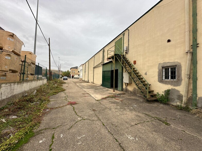 de Madrid, 60, Zaragoza, Zaragoza à vendre - Photo de l’immeuble – Image 2 sur 48