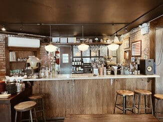 Plus de détails pour 235 E 53rd St, New York, NY - Local commercial à louer