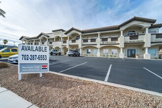 3225 S Rainbow Blvd, Las Vegas, NV à louer Photo de l’immeuble– Image 1 sur 6