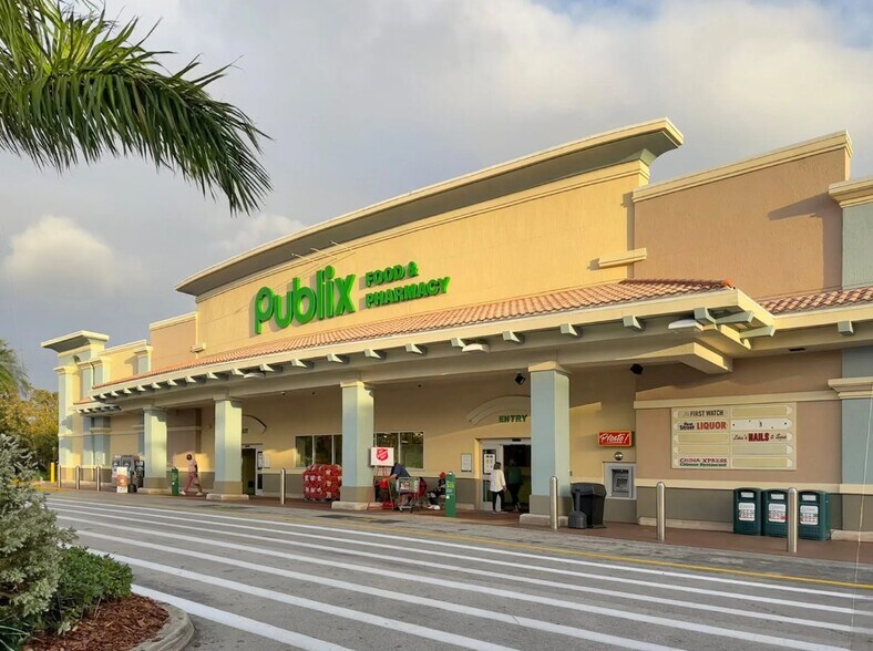 2059-2160 McGregor Blvd, Fort Myers, FL à louer - Photo de l’immeuble – Image 2 sur 13