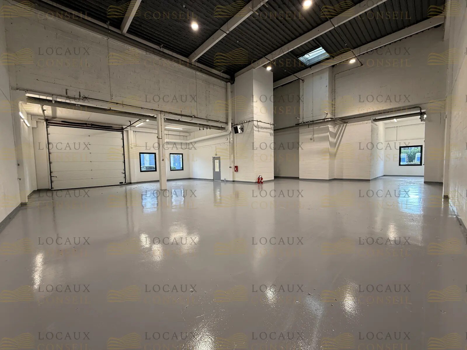 Bureau dans Gennevilliers à louer Photo principale– Image 1 sur 31